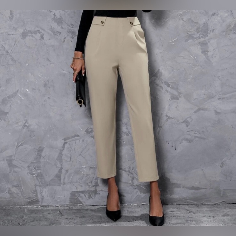 Pleated Suit Pants